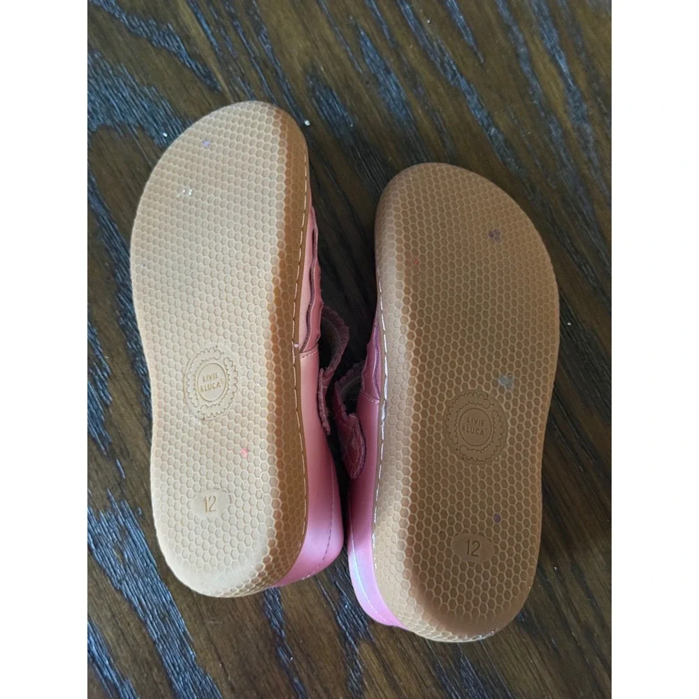Livie & Luca Mary Jane Kids Size 12 Pink Excellent Ruffle Metallic Leather Shoes